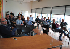 Leren over de effecten van gekleurd licht op planten