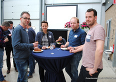 Yve Middelburg, DC van Geest, Leontiene van Genuchten, Sander Noe, Barendse DC en Ton Habraken, Svensson