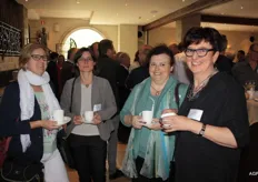 Veerle Neefs (Proeftuinnieuws), Mieke Planckaert (KDT/LAVA), Hilde Morren (Dep. L&V) en Lea Elst (Dep. L&V).