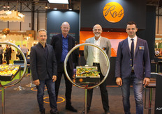 William Willems (Central Fruit) en Adriaan Breeuwsma met Juan Pedro en Lionel Beltran van de Spaanse citrusteler V. Ros