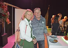 Karin Zwinkels samen met Ted van Luijk van Kwekerij van Luijk