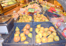 Gieser Wilderman stoofperen nu nog redelijk verstopt op de bunker maar deze worden vlak voor kerst ook groot uitgestald