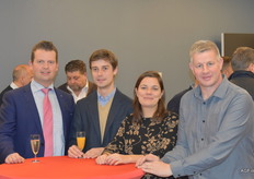 Tom van Hasselt (Carrefour België), Laurent de Smedt (Greenyard), Sofie Cloetens (Carrefour België) en Johan Gerits (BelOrta)