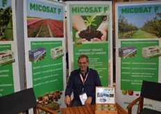 John van Klaren van Micosat F, zij importeren Micosat mycorrhizae producten voor aardbeien, sierteelt en groenten