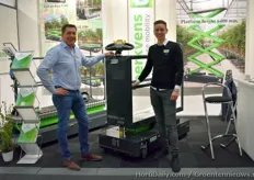 Leon Verkoelen & Dirk van der Kamp, van Berkvens mobility. Standing bij de vernieuwdef Controle lift 3000