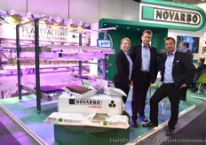 Tuomas Puronen & Jarmo Sainio van Novarbo, met hun mosswool en verticale teeltsysteem