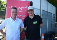 De gastheren: Chef Rob Leenaerts van restaurant Jagerslust (l) en Corne Ooms van Brabantse Wal AGF-verwerking