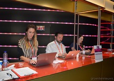 De organisatoren van Lux waren druk bezig met het goed laten verlopen van de conferentie. Hier op de foto Charlie Ward, Andrew Bousfield en Charlotte Hendy.