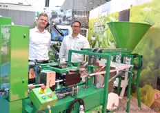 The Ellepot team launched an organic plug paper plug at the exhibition: http://www.hortidaily.com/article/43470/Organic-plug-paper-to-be-introduced-on-GreenTech