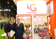 Joyce Lansbergen en Cintha van Marwijk van LG Flowers, een van de grootste gerbera producenten ter wereld.