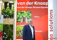 Dick Verweij van Van der Knaap-Braam Espana. Zij leveren paperpots en gevulde potten en trays voor met name het tuingebouwgebied rond Almeria.