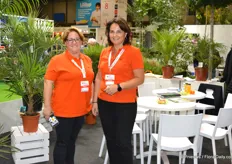 Isabel en Elena van Viveros Medipalm, gepecialiseerd in palmen en gevestigd in Almería.
