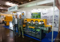 Andrea Carretti and Marco Montepietra with Atlantic MAN, showing the TTL 1200,  which is newly updated so it can work with the soft, thermoplastic trays, and remains easy to adjust and maintain.