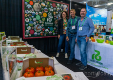 Marleen van der Torre, John Devries en Ron Kester, Rijk Zwaan. Dit jaar bestaat het bedrijf 100 jaar.