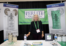 Lokaal geproduceerde perliet en vermiculiet van Perlite Canada, vertegenwoordigd door Nicole Duchaine.