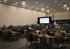 Genoeg luisteraars naar een presentatie over ToBRFV.