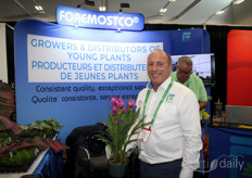 Roger Beaulieu van Foremostco met de Curcuma Splash, uit genetica van KP Holland.