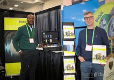 Jean-Claude Kanobana en Neil Werner van Blickle Canada.