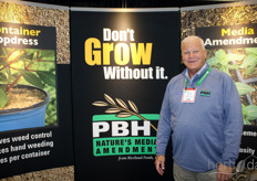 Rijstkaf als product om substraten luchtiger te maken, een product van Riceland Foods. Op de foto Scott Johnson.