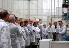 Fred van Veldhoven van Skytree geeft uitleg over CO2-afvangen uit de buitenlucht.