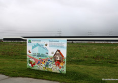 Naast steeds meer kassen verreizen bloemenvelden voor biodiversiteit. Ook hier, bij de WUR.