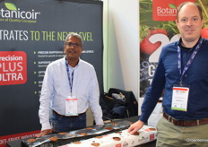K. Balasuriya en Sander Steinmann van Botanicoir