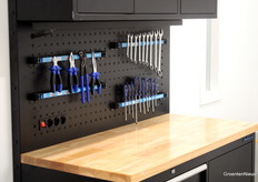 Gereedschap om mee te sleutelen in het Robolab.