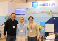 Een apetrotse vader Mark van der Zande (Logitec Plus). Zijn kinderen waren ook mee naar de IPM om het in de stand te ondersteunen. 