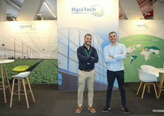 Jorge Pérez en Tomás Pernas brachten de kas van Gonvarri Agrotech naar Amsterdam.