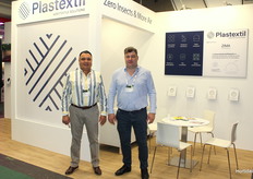 Antonio Boronat López, CEO, en Jesús Salas, Plastextil's manager in Mexico Het bedrijf benadrukte zijn kas textiel ZIMA: Zero Insects & More Air