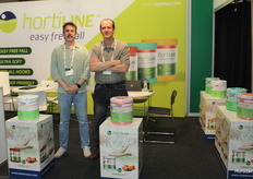 José Alves en Nuno Vito, van het Portugese bedrijf Cordex, met hun Hortiline-oplossingen