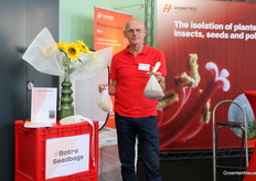 Nieuw bij Howitec: Botra Seedbags. Anton Hulsegge laat het flink uitgebreide assortiment zien.