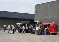 Voor de inwendige mens werd goed gezorgd met gebak, wraps en pasta's en ook nog een toetje achteraf. De chocolademousse smaakte ons goed.