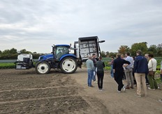 Ook van de rondleiding gericht op de buitenteelt werd goed gebruik gemaakt.