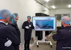 Harmen van Dam van Hortivation laat zien hoe er steeds vaker al 3D-visualisaties worden gebruikt in de kassenbouw.
