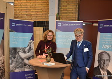 Nieuw op de aardbeiendag: Mariette van Selm en Cor Verkade van Van Dam, Van Dam & Verkade, zij investeren voor u in onroerend goed