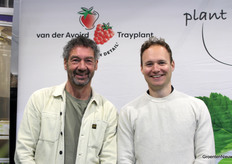 Ger Huijben en Robin Stolk (Van der Avoird Trayplant) hebben de export van planten naar Polen de laatste tien jaar toe zien nemen.