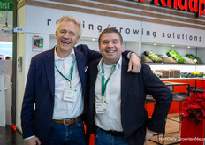 Leo Lievaart (Van der Knaap) kletst bij met Eelco Abma, Stolzes nieuwe man in Noord-Amerika