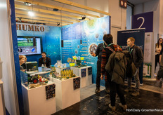 Druk bij de stand van Humko