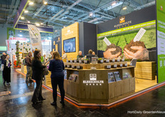 Kleeschulte Erden toonde diverse substraten