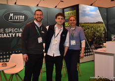 Rafael Akkermans, Yaniek Konig en Natalie de Kort van Mineva