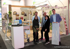 Meteor Systems presenteerde een nieuwe high-density float met 140 gaten.