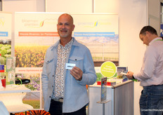 Arwin van der Wees promoot AIflows, het bedrijf van zijn zoon Brendon