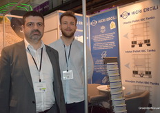 Ali Akin Sutculer en Furkan Erdogan van Hicri Ercili A.S