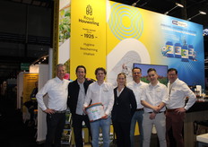 Het hele beurs team van Royal Houweling en IntraCare stellen wij aan u voor. Jaco de Vries, Ferdi Knoester (Kelp Blue) Kay Houweling, Dana Portman, Walter van der Wel, Hendrik Bok en Egbert Bok.