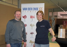 Martijn en Nancy van der Ende zoeken een teelt assistent, maar ook een vrachtwagen chauffeur voor het vervoeren van alle mooie bloemen en planten van het bedrijf Van der Ende Flowers uit Maasdijk.