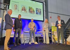 Paneldiscussie met Martien Visser (emeritus-lector Hanzehogeschool Groningen), Eric Vereijken (Vereijken Kwekerijen), Pascal Lakerveld (Samax), Adri Bom-Lemstra (Glastuinbouw Nederland) en Eric Poot (Delphy)