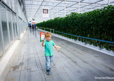 Extra leuk voor de kindjes - een bingo-puzzelkaart. Spot de paprika's, de waterdruppels, het kasteel, vind het woord en haal je prijs op!