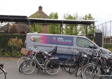 Bij het chrysantenbedrijf Leen Middelburg werd de teelt stap voor stap goed in beeld gebracht.