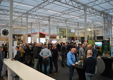 Tijdens de inloop ...